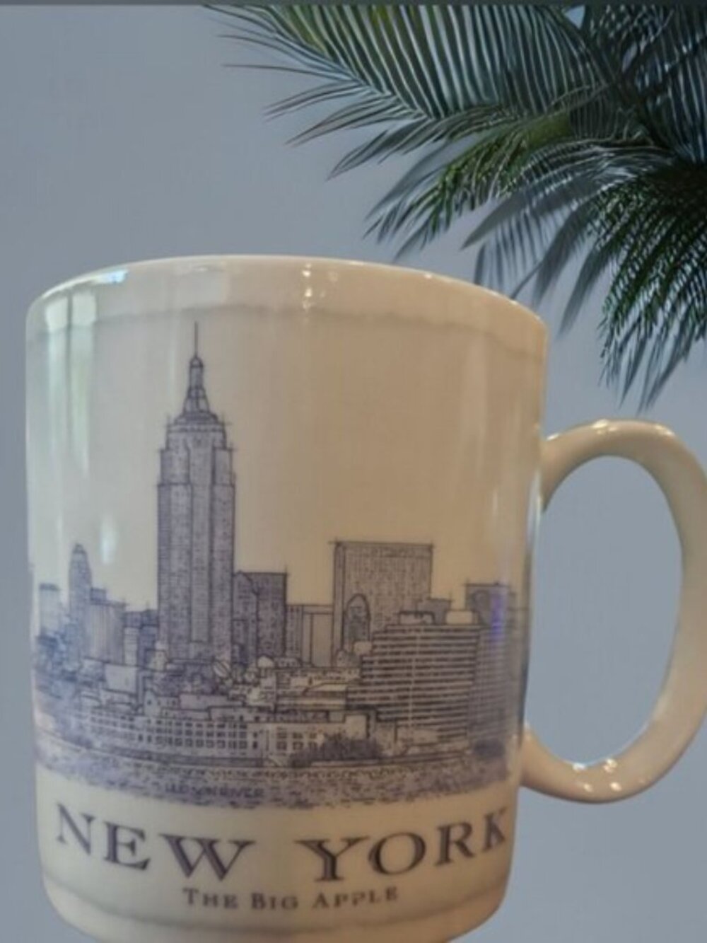 Starbucks Architectural Series Mug 2006 New York "The Big Apple" 18 oz. NEW